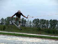 Wakeboarder bei der EM in Berlin-Grobeeren