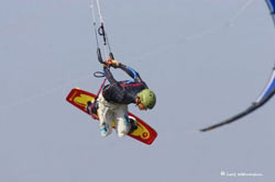 Kiter im Flug. Foto: Lars Wehrmann