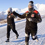 Laufen in eisiger Kälte.  Foto: Markus Poch und Christiane Kappes 