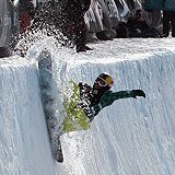 Markus Keller in der Pipe. Foto: FIS - Oliver Kraus