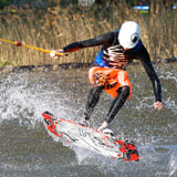 Wakeskate-Pro Lukas Süß. Foto: Liquid Force