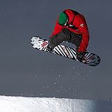 Snowboarder auf der Postwiese. Foto: benjaminwiedenhofer.com