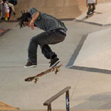 Bastien Salabanzi Kickflip BS Lipslide. Foto: Christophe Maderer
